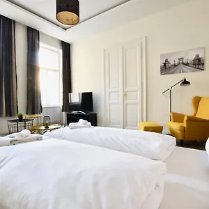 Apartament Standard By Hi5 - Dessewffy 39, Budapesta